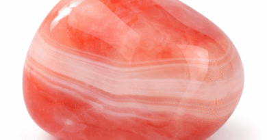 Açık Kırmızı Sardoniks Nedir? Özellikleri, Anlamı ve Enerjisi