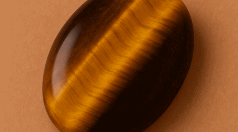 Kaplan Gözü Kuvars: Güç, Cesaret ve Odak Taşı